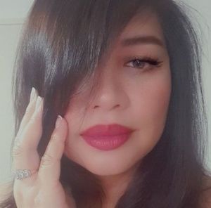 Meet your Posher, Rosalinda